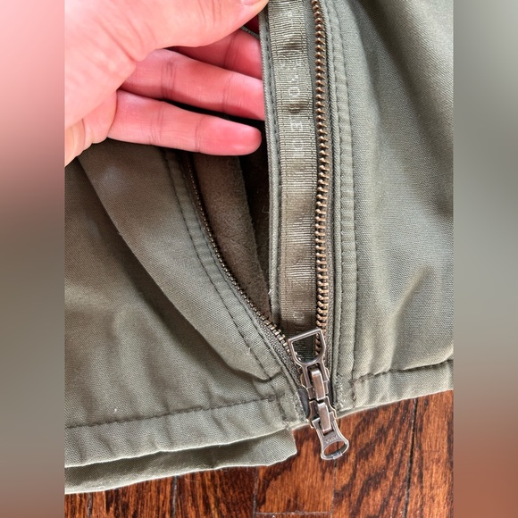 Noble Outfitters Women's Canvas Vest - Picture 7 of 16